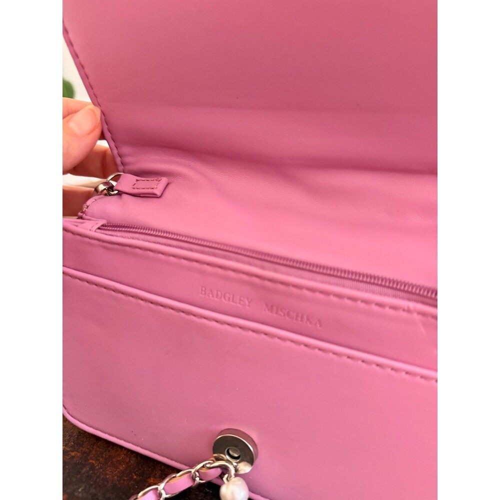 Badgley Mischka Pink Diamond Quilted Pearl Flap Crossbody Shoulder Bag - Picture 4 of 8